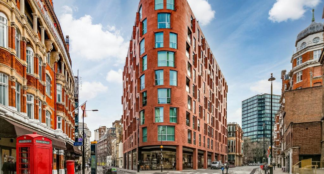 Office refurbishment and luxury apartment build – Wellington House, London